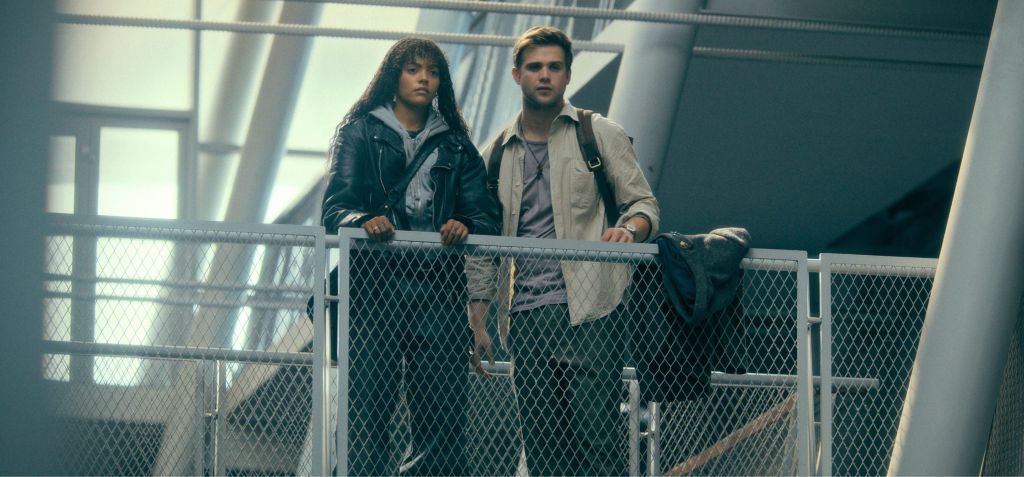 Cel numer jeden, serial Apple TV, conspiracy thriller, Leo Woodall i Quintessa Swindell 