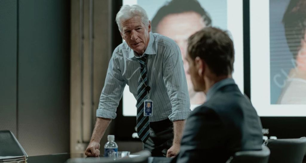Agencja (The Agency), recenzja serialu, SkyShowtime, Richard Gere i Michael Fassbender