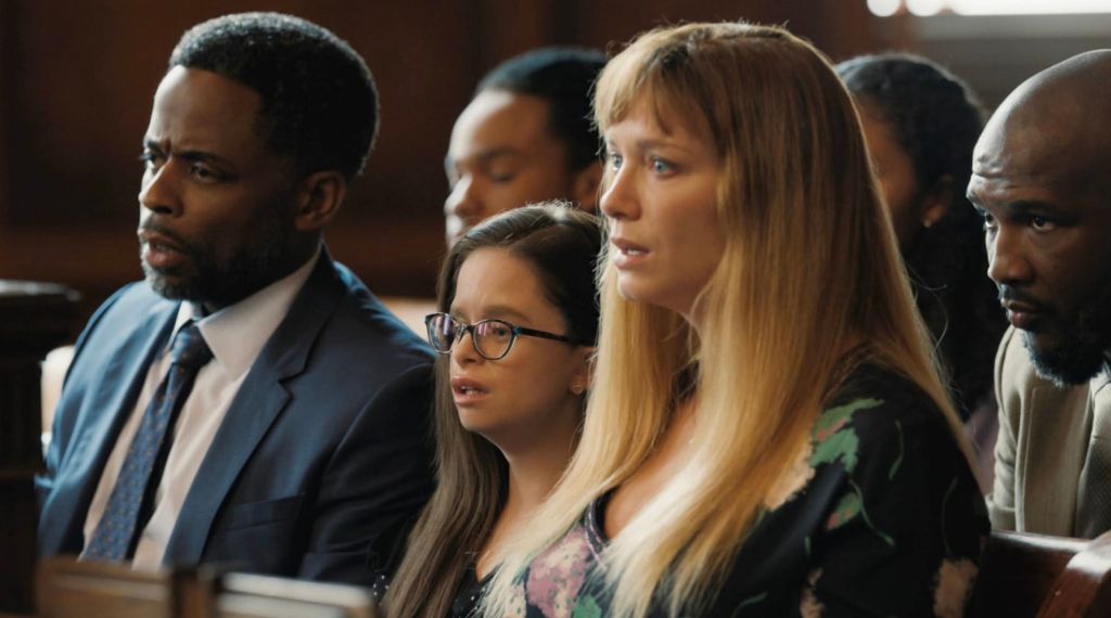 Good American Family, serial na Disney+, Christina Hendricks