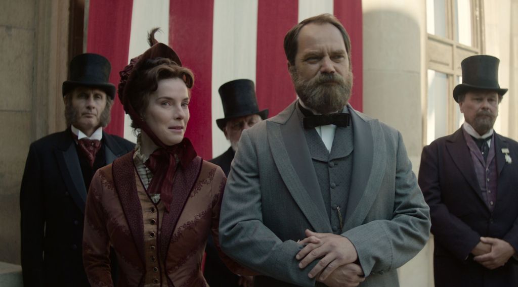 Śmierć od pioruna (Death by Lightning), serial Netflix, Michael Shannon i Betty Gilpin w roli pary prezydenckiej