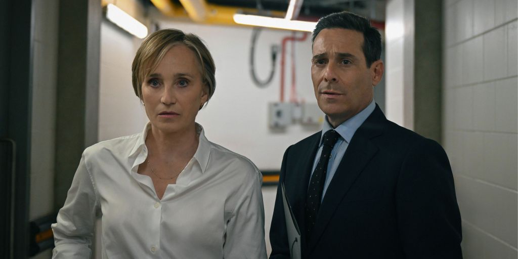 Kristin Scott Thomas i James Callis w serialu "Slow Horses", sezon V na Apple TV