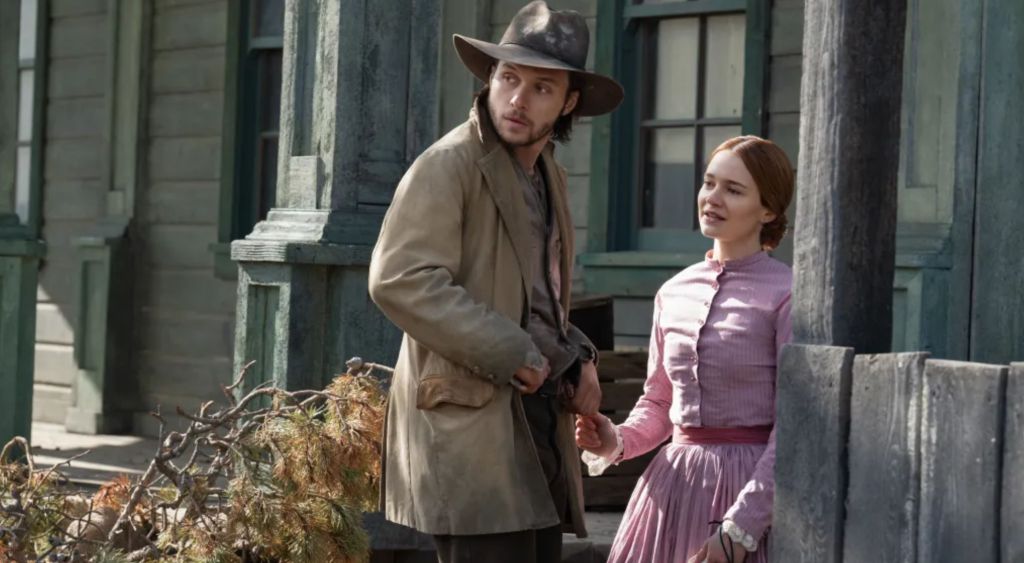 Nick Robinson i Aisling Franciosi w serialu "Odrzuceni", Netflix