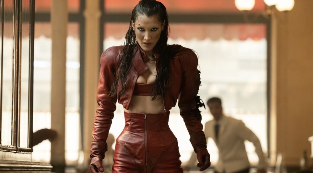 recenzja serialu "The Beauty" na platformie Disney+, body horror Ryana Murphy, styczeń 2026, opinie