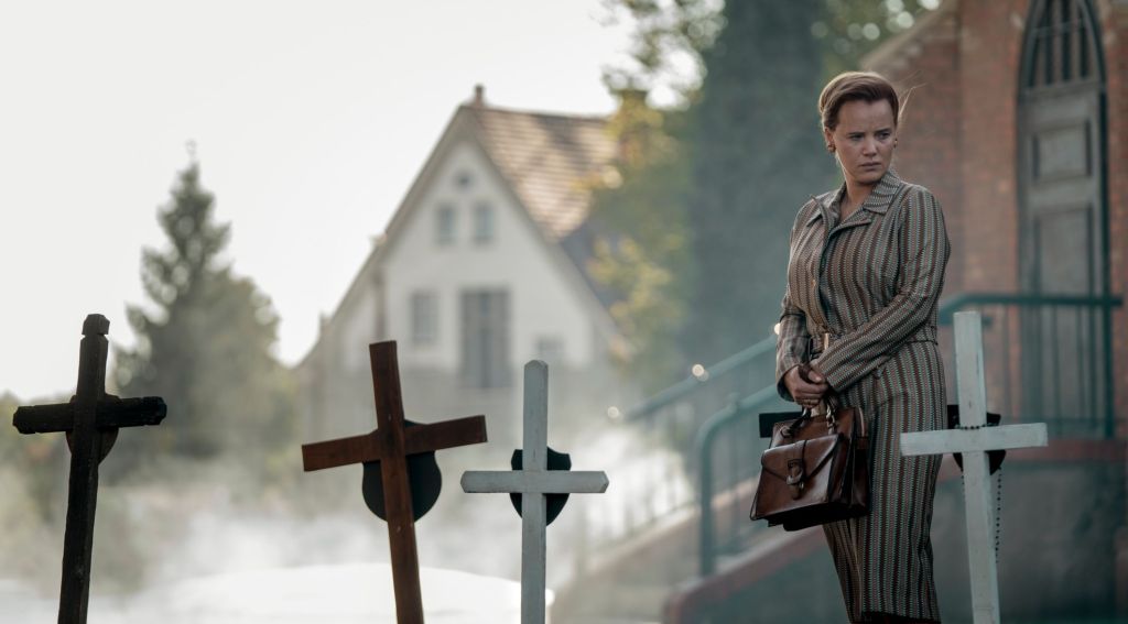 Joanna Kulig jako Jolanta Wadowska-Król w serialu "Ołowiane dzieci", Netflix